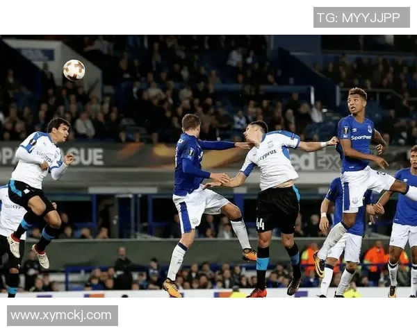 足总杯激战巴黎圣日耳曼惊险逆转热刺神扑成比赛转折点分析