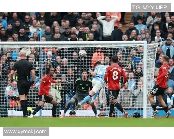 世界杯焦点战拜仁与曼城平局红牌争议引发热议与转会传闻交织