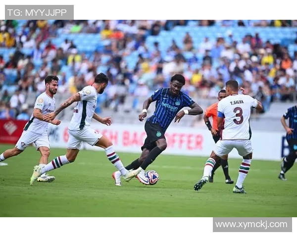 曼城逆转国米3-0夺冠瞬间全场沸腾数据分析引人关注