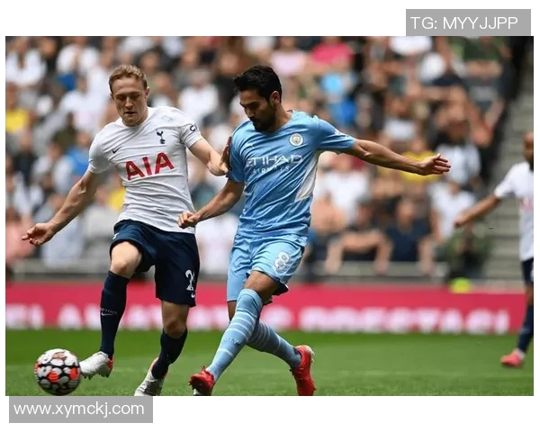 欧冠激战：多特蒙德与热刺战成平局精彩集锦引发全场热烈反响