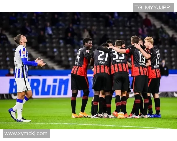 国王杯激战马竞与巴黎圣日耳曼互交白卷补时争议进球引发全场热议 国王杯激战马竞与巴黎圣日耳曼互交白卷补时争议进球引发全场热议