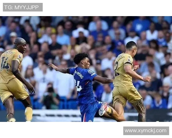 英超精彩对决切尔西与拜仁战成平局神扑瞬间成比赛转折点 英超精彩对决切尔西与拜仁战成平局神扑瞬间成比赛转折点