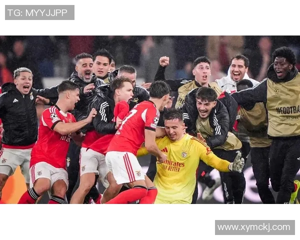 欧联杯精彩对决那不勒斯大胜本菲卡红牌事件引发全场热议